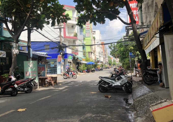 Bán nhà đường Lê Quốc Trinh , Q. Tân Phú, DT: 4x20m giá 7.35 tỷ bớt lộc LH 0902570925