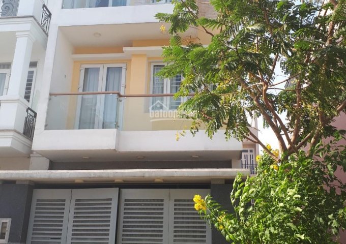 Bán nhà riêng tại Đường Nguyễn Xí, Bình Thạnh, Hồ Chí Minh giá 2,550 Triệu