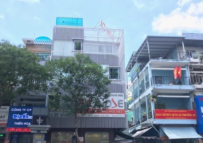 Cho thuê nhà Điện Biên Phủ, Quận 3, đoạn gần đường Bàn Cờ.