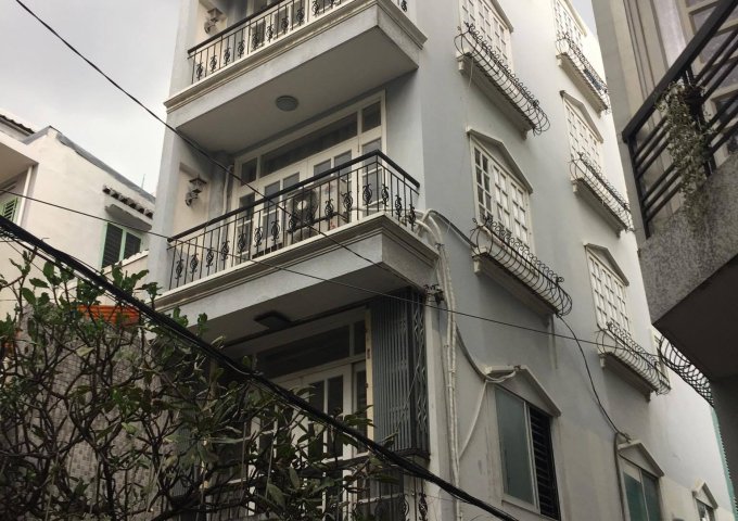Bán nhà trung tâm Quận 5, đường Nguyễn Trãi, ngang 4.5x14m, 3 lầu, giá 13.5 tỷ TL