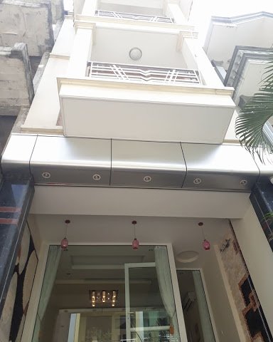 Cho thuê nhà 4 tầng trên phố Giang Văn Minh ,Ba Đình