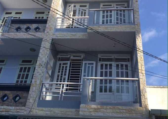 Nhà cho thuê Nguyễn Thiện Thuật DT: 5x23m vuông vức,1T 3L cách Q1 500m, 7000$