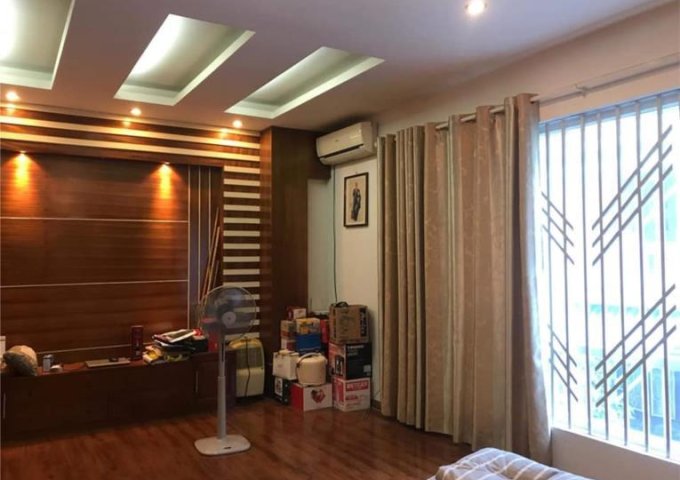 Quá hot hiếm, mặt phố Đông Các, 60m2, MT 4m, Giá 12.5 tỷ, 0886288810