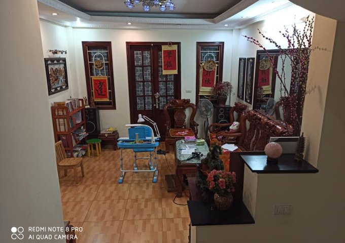 Nguyễn Chí Thanh, Kinh Doanh ĐỈNH, 2 mặt thoáng, Nở Hậu, ô tô vào nhà. 6.9 Tỷ. Lh 0378329919.