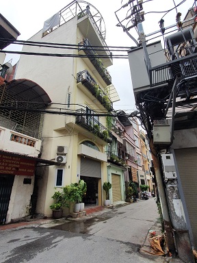 Cần bán nhà chính chủ nhà 5 tầng 1 tum,  mặt tiền 6m, Bồ Đề, quận Long Biên, Hà Nội.