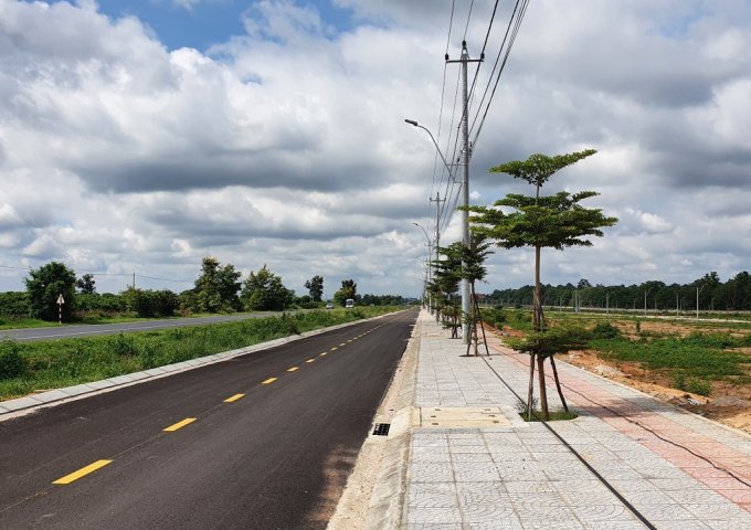 Mega City nằm ngay tâm điểm giữa con đường kết nối Đà Nẵng- Kontum 