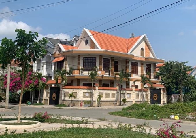 Cần bán nhà đẹp 1 trệt, 1 lầu khu biệt thự Bửu Long ,Biên Hòa ,Đồng Nai
