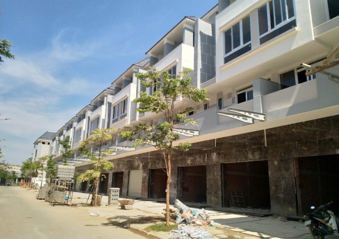 Bán nhà 4 tầng tại trung tâm Biên Hòa, Phạm Văn Thuận,110m2 giá 7.7 tỷ 