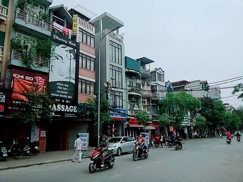 Siêu Phẩm Nhà phố Trần Khát Chân Kinh doanh siêu đỉnh 3 mặt tiền