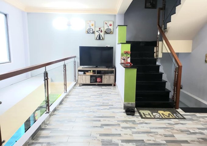 Cần bán gấp nhà mới đẹp 4 lầu 50m2 Nguyễn Văn Đậu, Bình Thạnh giá 5 tỷ TL.