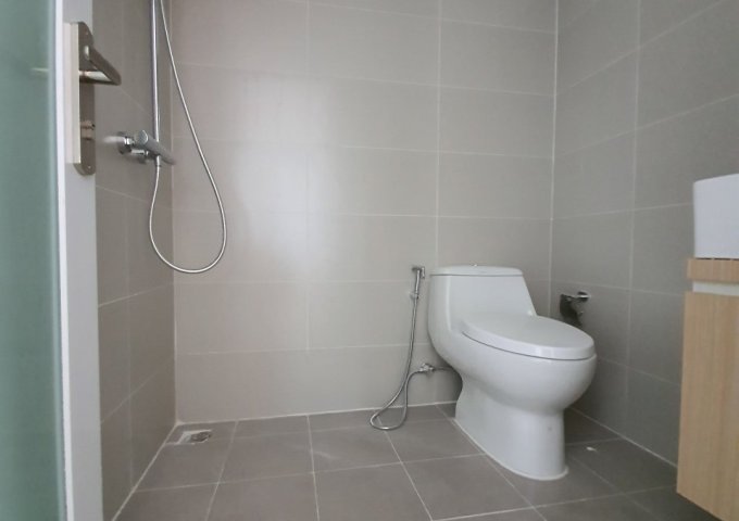 Bán gấp căn góc 2 phòng ngủ 70m2 mã căn 03,08,09 tại Chung cư D - Vela quận 7, giá 2,3 tỷ LH 0902900071