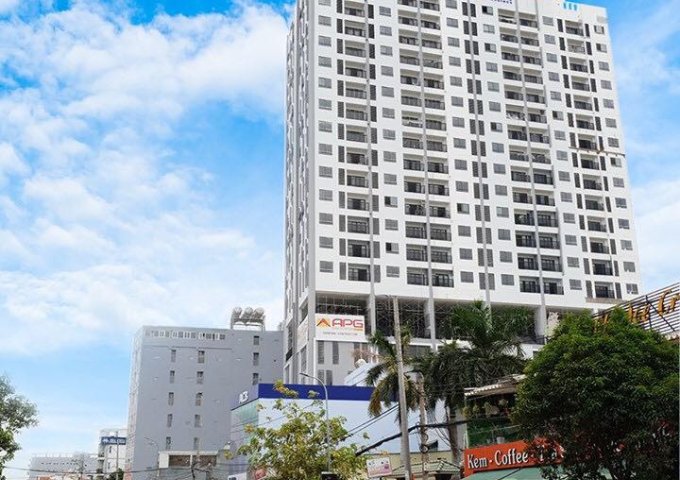 Bán gấp căn góc 2 phòng ngủ 70m2 mã căn 03,08,09 tại Chung cư D - Vela quận 7, giá 2,3 tỷ LH 0902900071