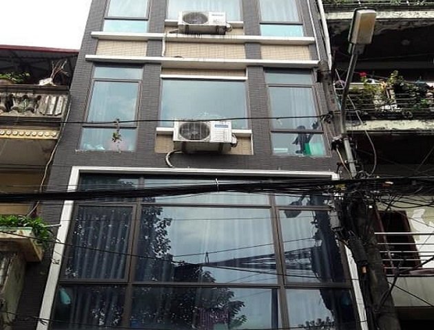 Bán nhà mặt phố Hào Nam 3 tầng ,mặt tiền 4m,17.5 tỷ
