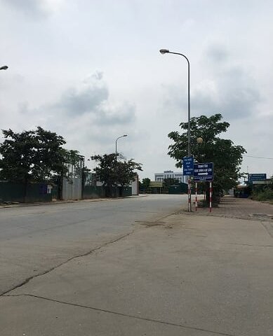 Bán đất Đường Ngô Xuân Quảng, Gia Lâm, Hà Nội diện tích 50m2 giá 2 Tỷ
