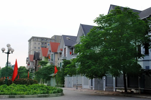 Cần bán lô biệt thự Văn Quán, sân vườn, gara ô tô. Giá đẹp nhất khu vực