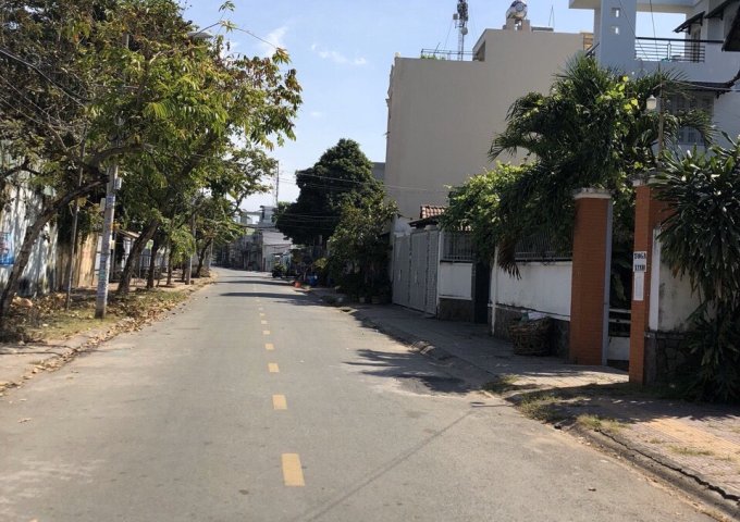 Bán nhà mặt tiền 4x26m đường số 14 Phước Bình Q9.