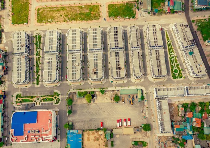Bán nhà mặt phố tại Dự án Golden Mark Shophouse Cẩm Phả, Cẩm Phả,  Quảng Ninh diện tích 75m2  giá 3 Tỷ