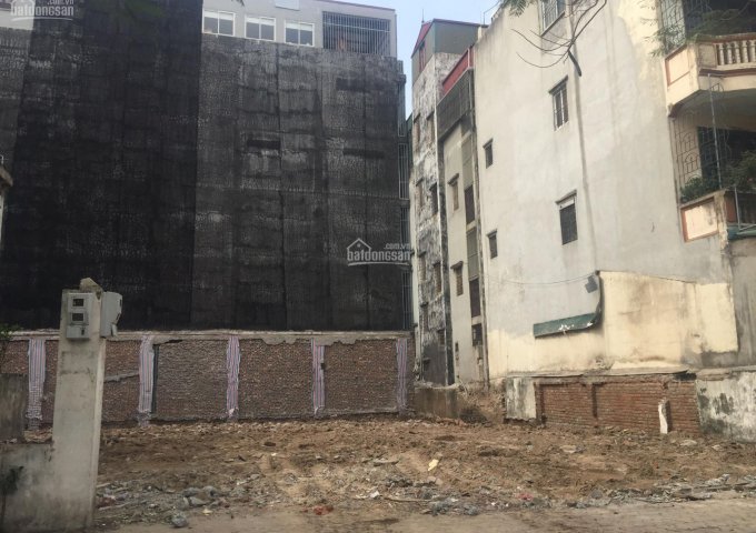 Bán 350m2 đất mặt ngõ lớn gần ngã tư Nguyễn Chánh – Trần Duy Hưng căn góc, tiện xây văn phòng, CCMN