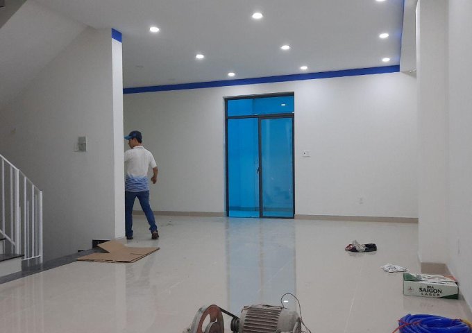 Cho thuê tòa văn phòng Nguyễn Duy Hiệu - Diện tích 6x30m - Phù hợp làm văn phòng, showroom