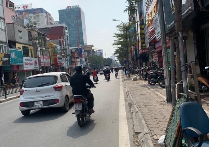 Bán nhà mặt phố Nguyễn Lương Bằng, quận Đống Đa, 45m2, 