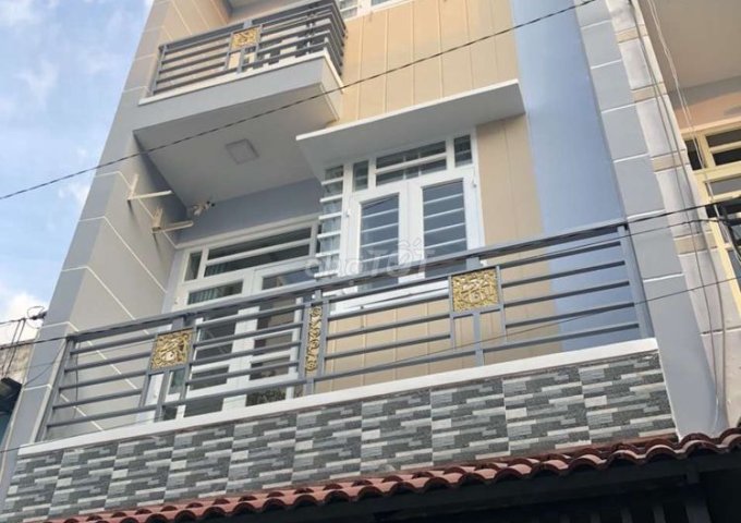 Bán nhà HXH Trần Hưng Đạo quận 5 giá rẻ bèo dt 4,6x16m 