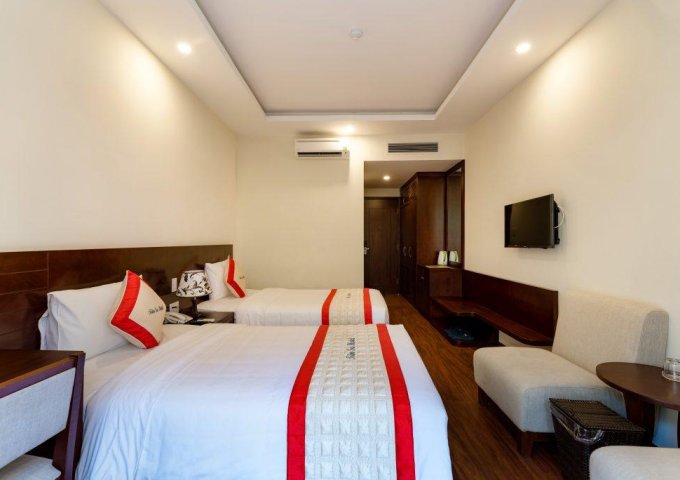 Nanoland: Bán gấp khách sạn 26 phòng mặt tiền Trần Qúy Cáp cách biển 5p đi bộ, hướng Đông Bắc Phường Thắng Tam  