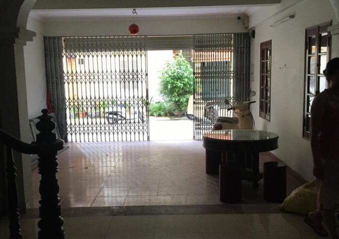 Tòa Nhà ngõ  554 Nguyễn Văn Cừ Long Biên  DT 90m2 x 5T giá 25TR