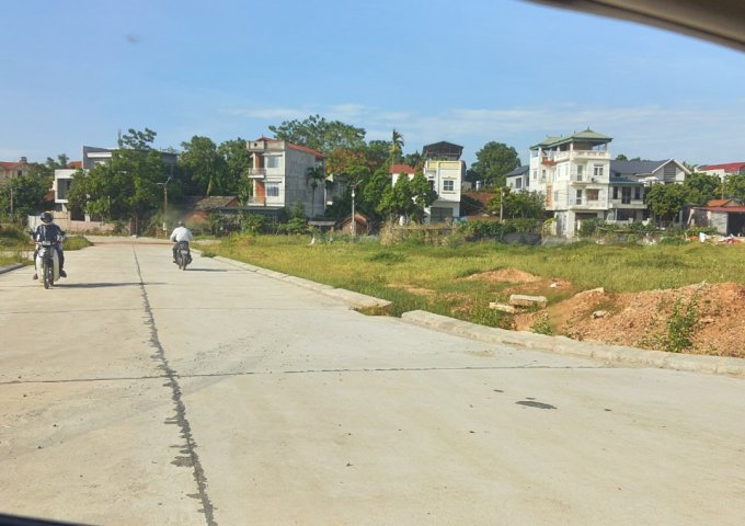 Bán đất KDC cán bộ CNV Hội Hợp (Đường Nguyễn Đức Cảnh), Vĩnh Yên. LH 0399.566.078