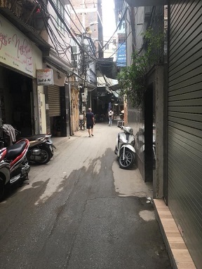 Cho thuê nhà nguyên căn tại mặt phố Chính Kinh - Nhân Chính - Thanh Xuân - Hà Nội