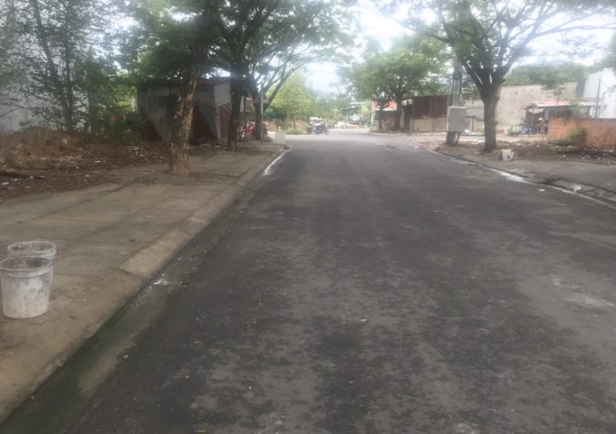 Bán nhanh lô đất đường 13m, KHu TĐC Đất Lành, Vĩnh Thái, Nha Trang 