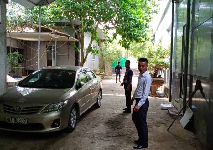 Cần bán xưởng 2000m2 gần cao tốc Hòa Lạc - Hòa Bình - Hà Nội giá 4.5 tỷ