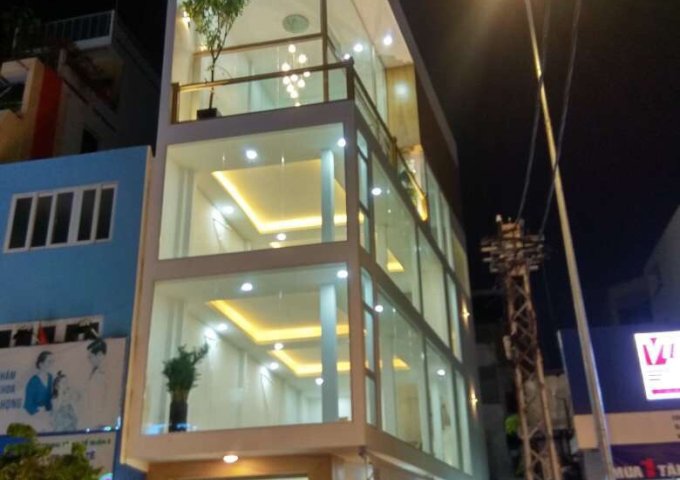 Bán nhà góc 2MT Ngay Đinh Tiên Hoàng, P1, Bình Thạnh. 4.2x12m 4 lầu giá 10 Tỷ