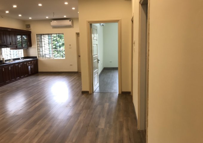 Bán căn hộ chung cư tại Dự án Khu đô thị Yên Hòa, Cầu Giấy,  Hà Nội diện tích 94m2  giá 2,700,000,000 Triệu