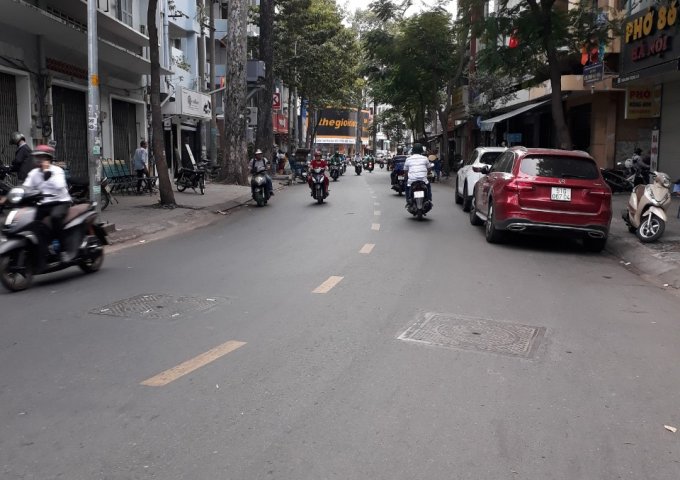 Chính chủ cần bán gấp nhà HXH Nguyễn Trãi quận 5 ngang 4,7m