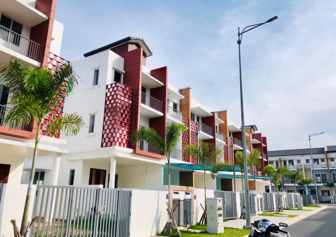 Shophouse kinh doanh KCN VSIP 2, khu đô thị Sun Casa, TP Mới Bình Dương. L.Hệ: 0967 674 879 A. Trí