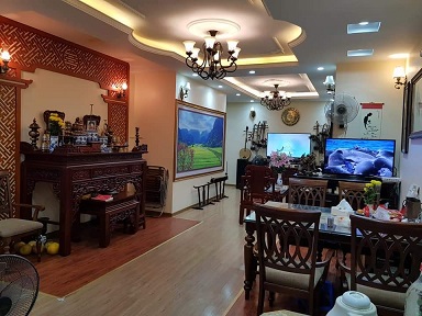 Cần bán căn hộ chung cư CT12 KĐT Văn Phú, phường Phú La nằm vị trí trung tâm quận Hà Đông, giao thông rất thuận tiện đi các hướng của Hà Nội.