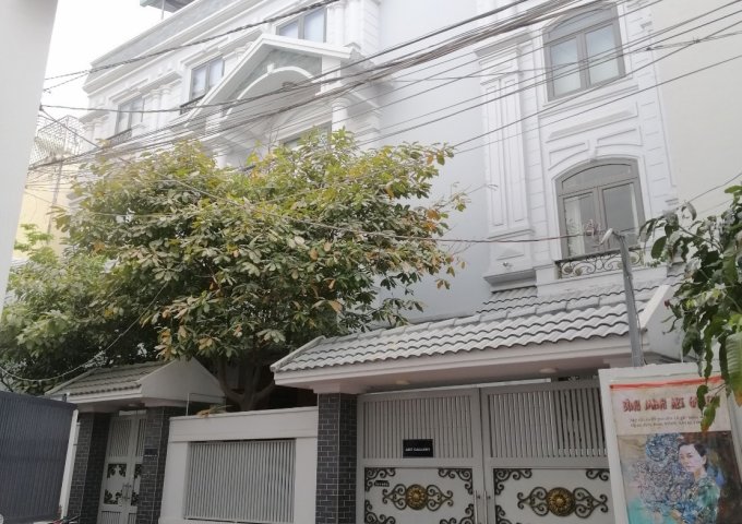 Bán biệt thự Đường Nguyễn Đình Chiểu, Quận 3.