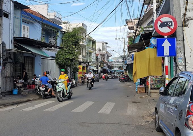 Bán nhà hẻm Đồng Nai, Phước Hải, Nha Trang 