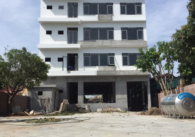 Cho thuê tòa nhà mới xây MT Nguyễn Công Trứ, Ninh Bình, tiện KD, VP