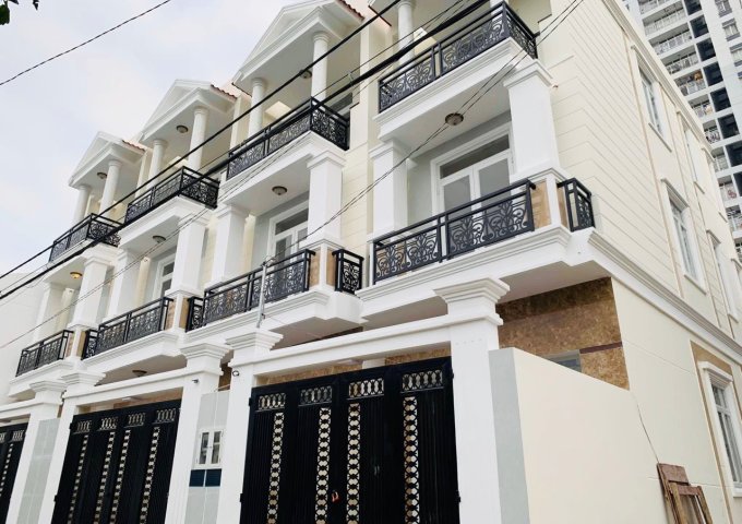 Bán Nhà 2 Lầu mới xây  đường số 16 Phạm Văn Đồng - Thủ Đức