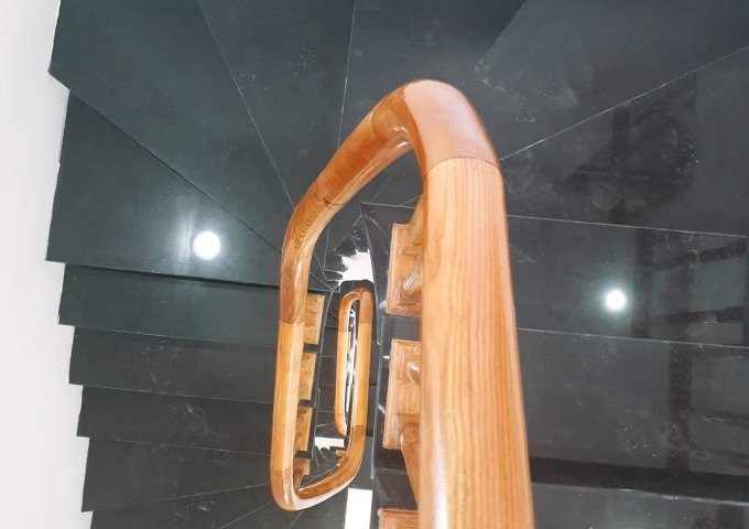 CẦN BÁN NHÀ SIÊU ĐẸP PHỐ LÁNG HẠ-THÀNH CÔNG GIÁ CHỈ 2.8 TỶ GẦN ĐƯỜNG Ô TÔ.