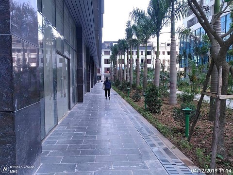 Công ty bất động sản Nguyên Phát cho thuê 3 sàn thương mại tầng 1,2 & 3 tại toà HH1 - 90 Nguyễn Tuân, Thanh Xuân, Hà Nội .