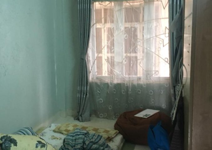 Cần bán gấp nhà ngõ 105 Vọng Hà giá 990 triệu, 12mx5T, ở được ngay