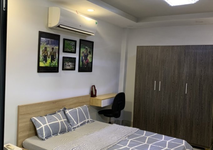 Bán nhà 31/2/11 Ung Văn Khiêm trong chợ tiện kinh doanh buôn bán trệt 3 lầu 8.8tỷ