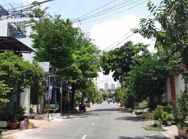 Bán nhà 3 lầu sân thượng mặt tiền đường Phan Huy Thực Quận 7