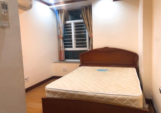 Cho thuê căn hộ cao cấp 3 Phòng ngủ PV Gas Phú Hoàng Anh 2