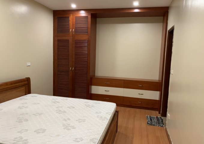 Cho thuê căn hộ chung cư tại Dự án Toà nhà 93 Lò Đúc - Kinh Đô Tower, Hai Bà Trưng,  Hà Nội diện tích 98m2  giá 12,000,000 Triệu/tháng