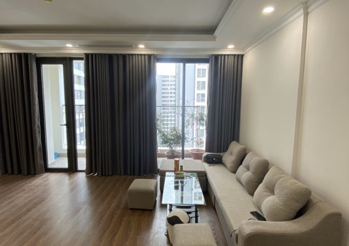 Cho thuê căn hộ chung cư tại Thăng Long tower yên hòa Cầu Giấy, 130m2 3 ngủ Full đồ  giá 15 Triệu/tháng LH: 0388 357 493