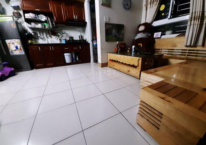 Cần bán gấp chung cư Nhà ở xã hội Becamex Vietsing địa chỉ: chung cư k2, đường D4, khu phố 4, TP Thuận An, Bình Dương.