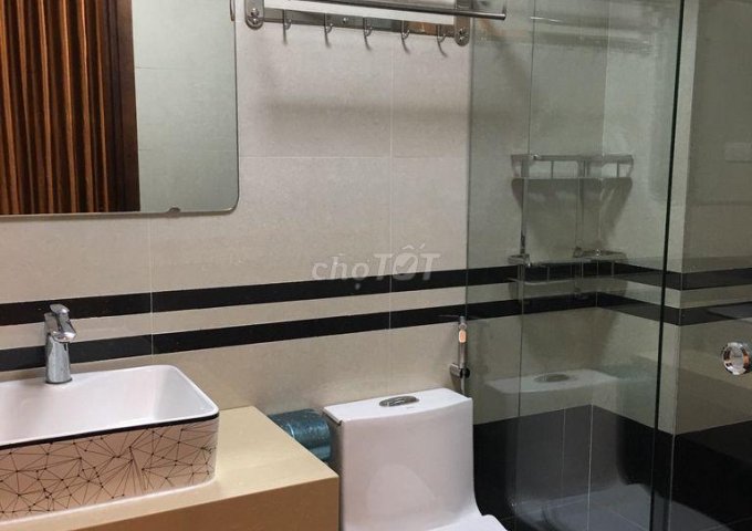 Cho thuê nhà khu đô thị Đại Kim Hacinco Nguyễn Xiển, dt 80m x 5t, đh, thang máy giá 24tr